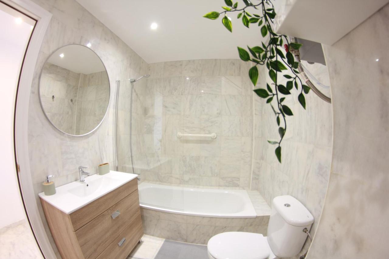 Apartament Torremolinos - New Central Studio Plata With Balcony Zewnętrze zdjęcie