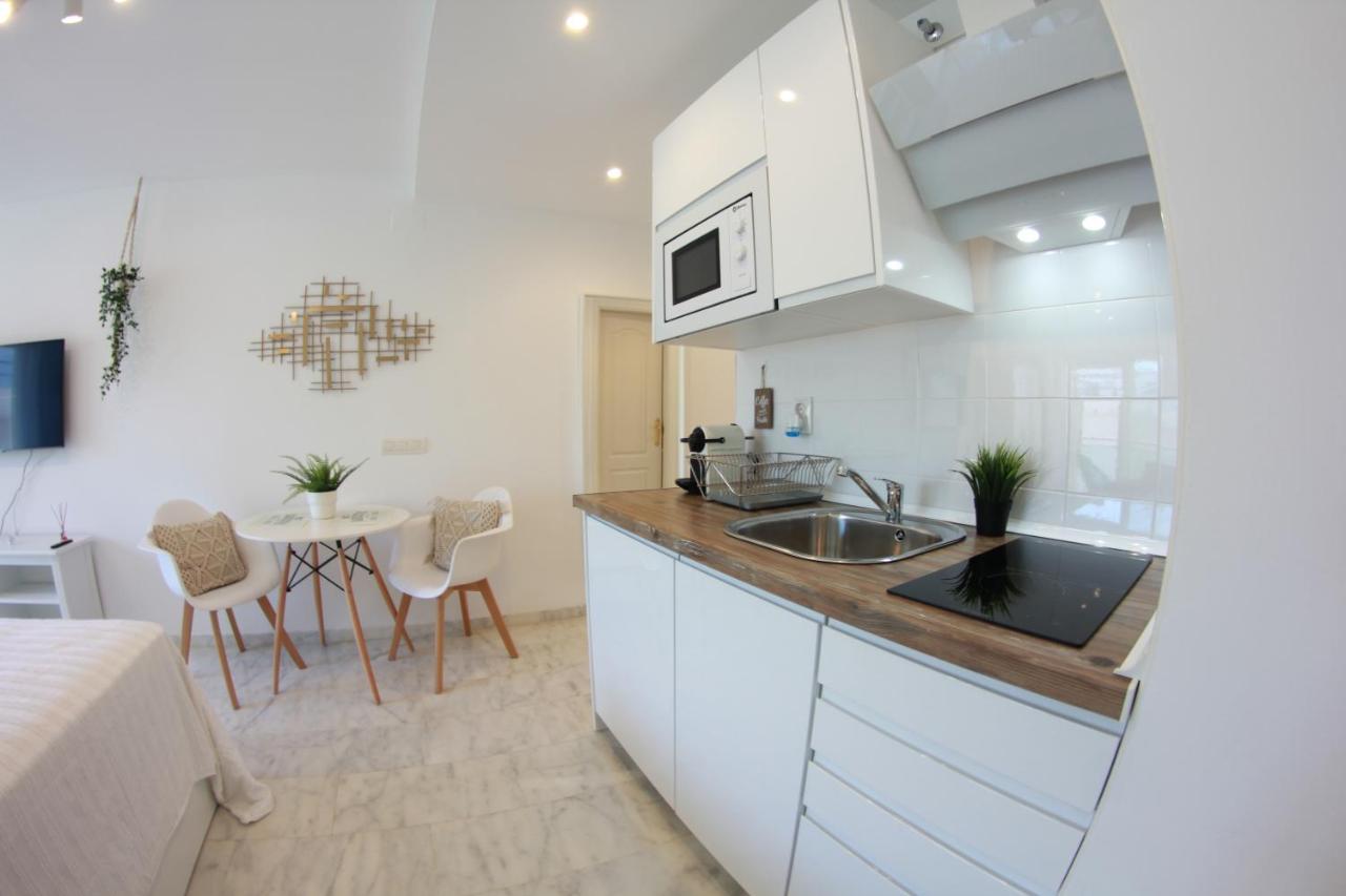 Apartament Torremolinos - New Central Studio Plata With Balcony Zewnętrze zdjęcie