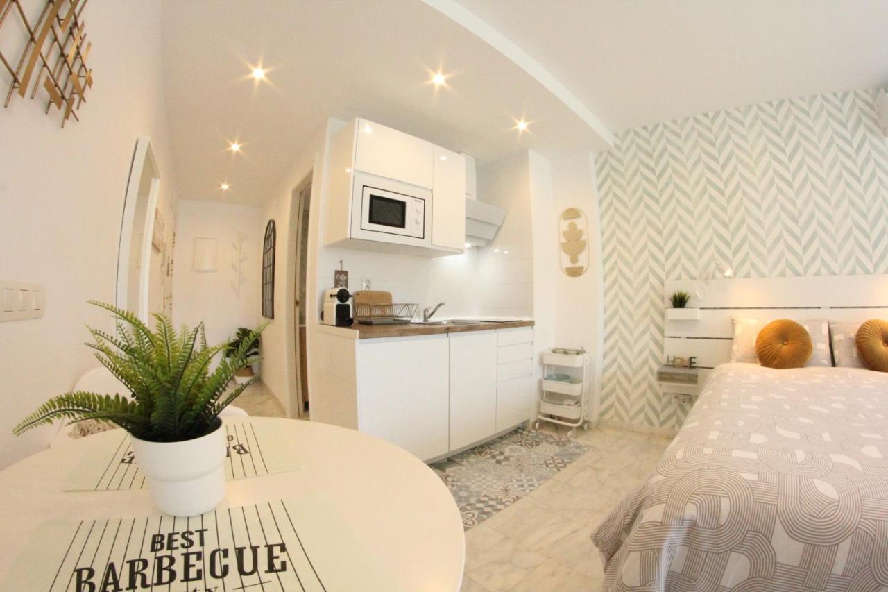 Apartament Torremolinos - New Central Studio Plata With Balcony Zewnętrze zdjęcie
