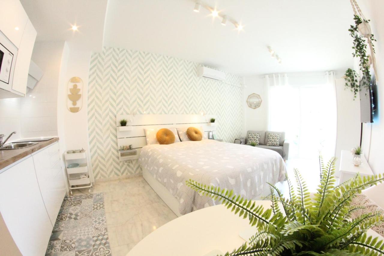 Apartament Torremolinos - New Central Studio Plata With Balcony Zewnętrze zdjęcie