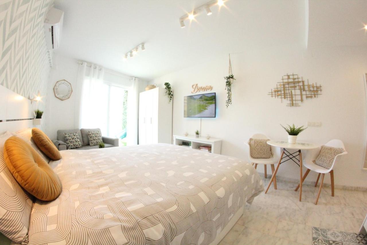 Apartament Torremolinos - New Central Studio Plata With Balcony Zewnętrze zdjęcie